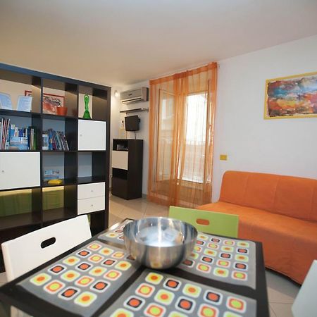 Serra Casa Vacanza A Piazza Del Plebiscito Napoli Ngoại thất bức ảnh